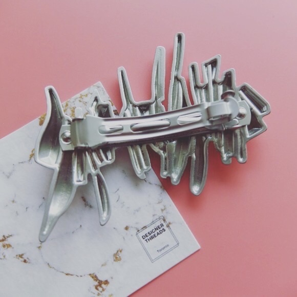 ✨Brushed Metal Irregular Lines Art HairClip-Silver - Picture 3 of 6